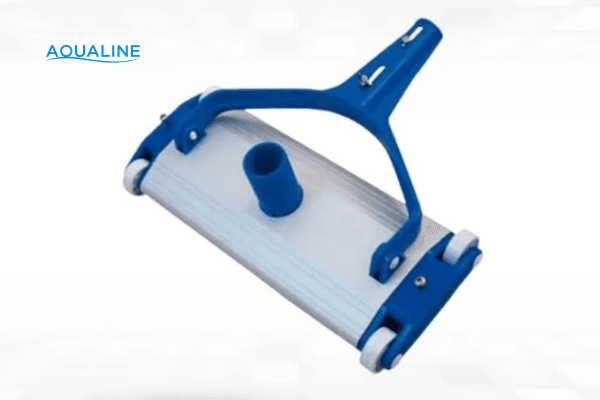 bàn hút vệ sinh bể bơi